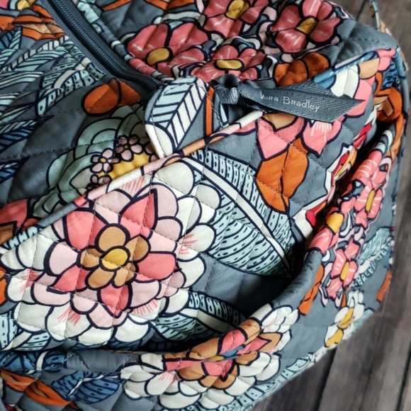 **Not Available**Vera Bradley Large Travel Duffel - Picture 7 of 8